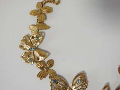 Yves SAINT LAURENT 
Drop necklace in gilded...
