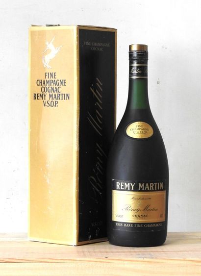 1 Magnum
Remy Martin - Cognac - Fine Champagne...