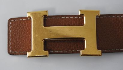 HERMES - Paris
Ceinture modèle lien réversible,...