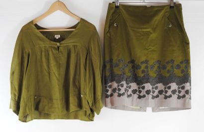 KENZO
Blouse légère kaki en coton, boutonnage...