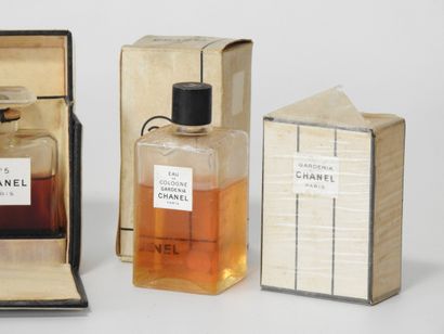 PERFUMES - CHANEL
Lot including :
- Gardenia...