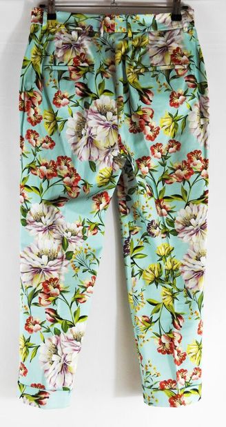 DOLCE & GABBANA - Italy
Viscose pants with...