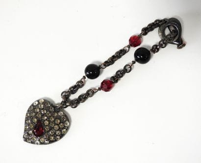 Yves SAINT LAURENT
Patinated metal bracelet...