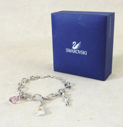 SWAROVSKY
Silver-plated curb chain set with...