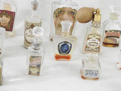 PERFUMES
Lot of 16 empty bottles with mostly...