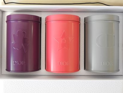 DIOR
Suite of 3 gray, pink and purple lacquered...
