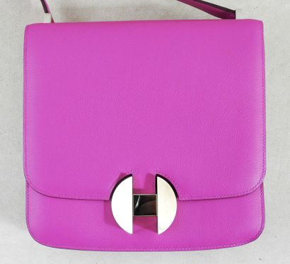 HERMES - Paris
Rare 