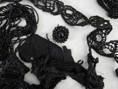 Large lot including jet stone, belt elements,...