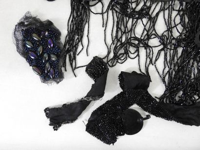 Large lot including jet stone, belt elements,...