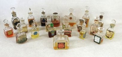 PARFUMS
Lot of 22 molded glass bottles of...