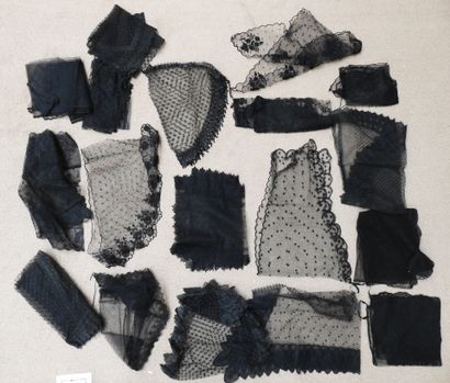 France
Lot of about 18 black Chantilly bobbin...