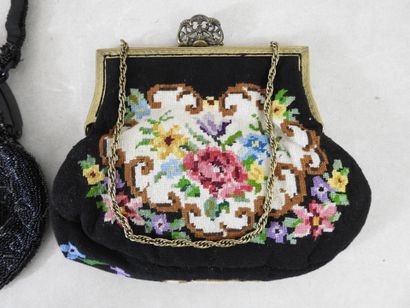 Work of the 1900s
Set of 3 reticules and...