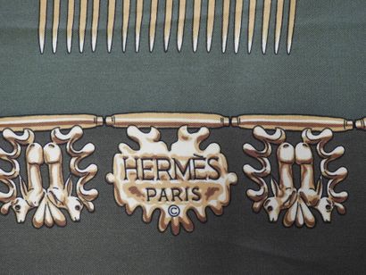 HERMES - Paris
Carré de soie modèle 
