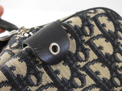 Christian DIOR
Bowling bag in navy blue Diorissima...