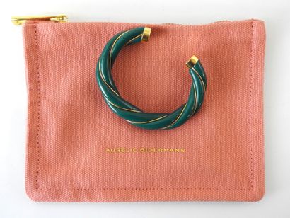 Aurélie BIDERMANN
Ring bracelet 