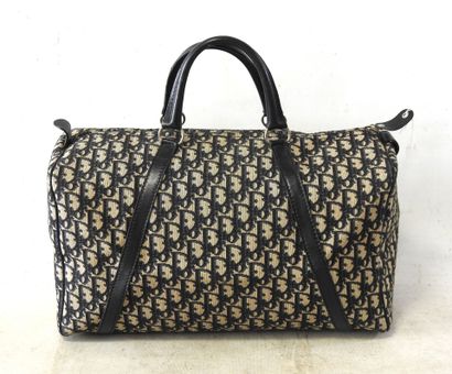 Christian DIOR
Bowling bag in navy blue Diorissima...