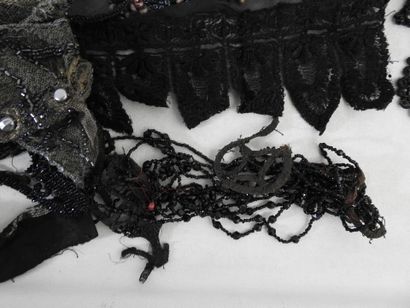 Large lot including jet pearls, embroidered...