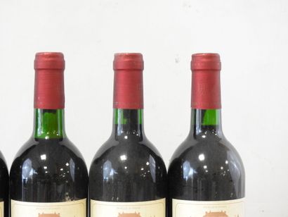6 bottles
Château Sarpe-Grandjacques, Saint-Emilion,1998.
Wear...