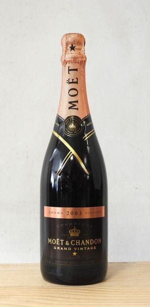 1 bouteille
Moet & Chandon - Champagne Grand...