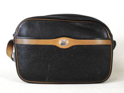 Christian DIOR - Paris
Sac à main porté épaule...