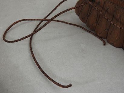 Small brown leather Lorette bag with godrons...