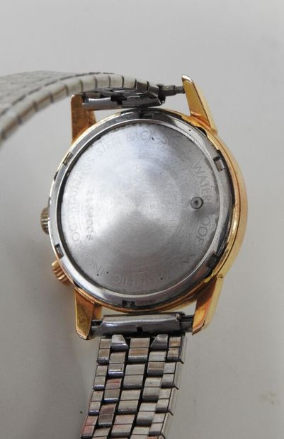 NIVADA
Alerta model circular case watch in...