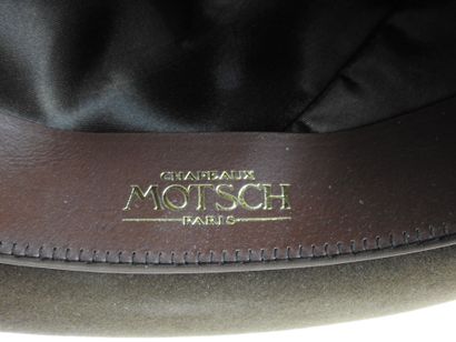 MOTSCH - Paris
Men's brown felt hat.
Size...
