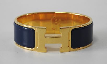 HERMES - Paris
Clic H model bracelet in gilt...