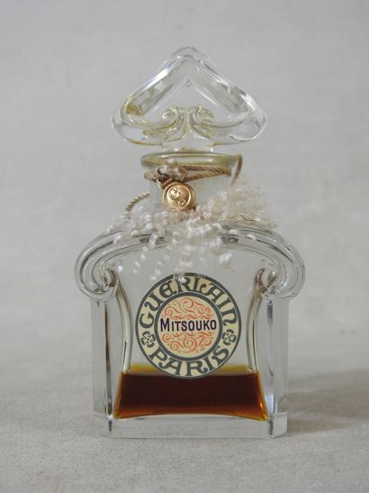 GUERLAIN
Mitsouko
Flacon de parfum en cristal...