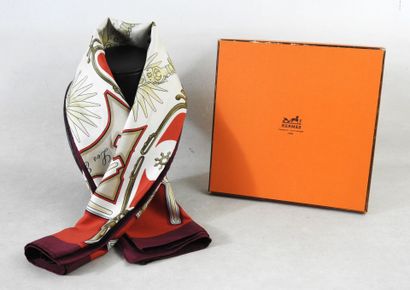 HERMES - Paris
Hand-rolled silk square model...