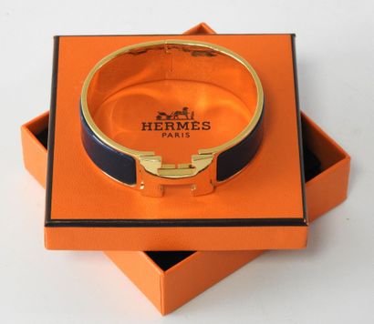 HERMES - Paris
Clic H model bracelet in gilt...