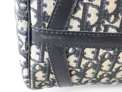 Christian DIOR
Bowling bag in navy blue Diorissima...