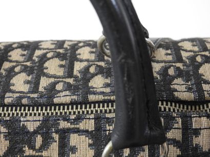 Christian DIOR
Bowling bag in navy blue Diorissima...