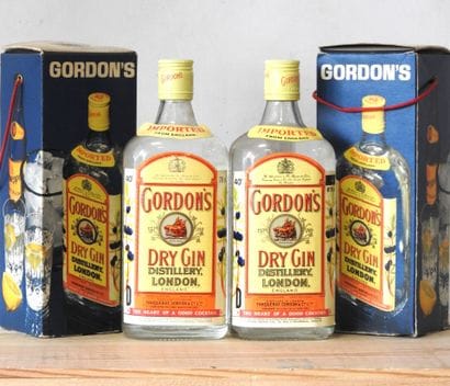 2 bottles 
Gordon's - Dry Gin
In original...
