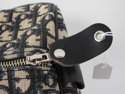 Christian DIOR
Bowling bag in navy blue Diorissima...