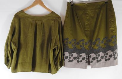 KENZO
Blouse légère kaki en coton, boutonnage...