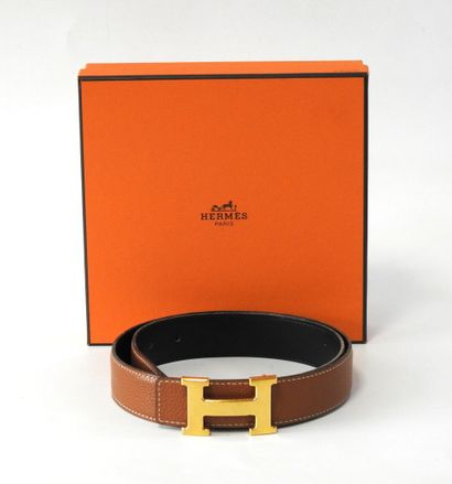HERMES - Paris
Ceinture modèle lien réversible,...