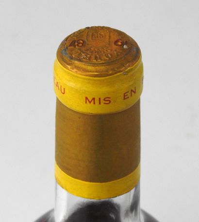 1 bottle
Château d'Yquem - Sauternes - 1987.
Tiny...