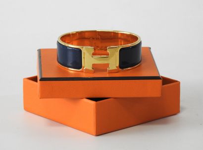 HERMES - Paris
Clic H model bracelet in gilt...