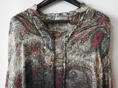 ETRO
Blouse en soie à décor floral
Taille...