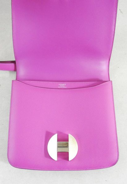 HERMES - Paris
Rare 