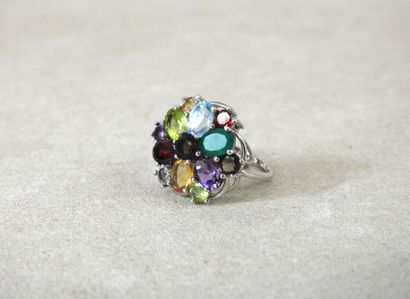 925 silver flower ring set with faceted amethyst,...