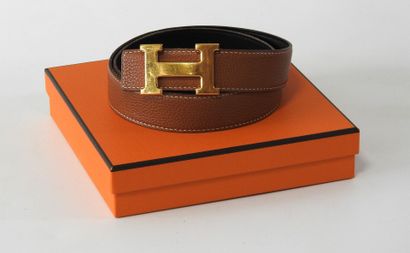 HERMES - Paris
Ceinture modèle lien réversible,...
