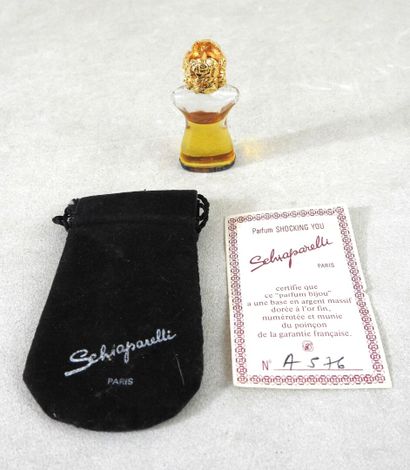 SCHIAPARELLI - Paris
Flacon de parfum miniature...