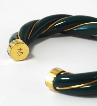 Aurélie BIDERMANN
Ring bracelet 