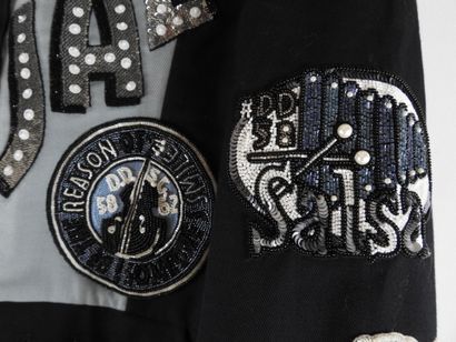 DOLCE & GABBANA - Italy
Veste type armée...