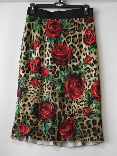 DOLCE & GABBANA
Jupe mi-longue avec doublure,...