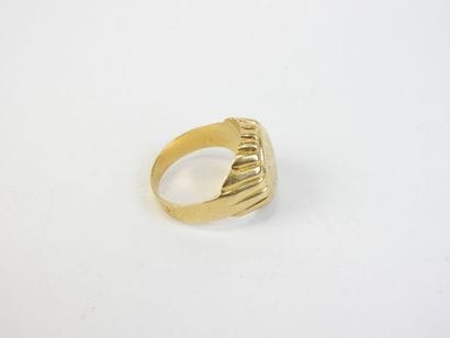 Lady's CHEVALIERE in yellow gold 750/1000°....