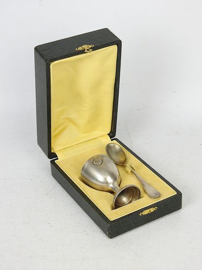 Twelve LARGE silver-plated COUVERTS of the...