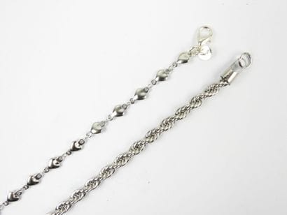 Set of two 925/1000° silver bracelets. L.19...